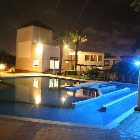 הובלי Cotton County Club And Resort מראה חיצוני תמונה