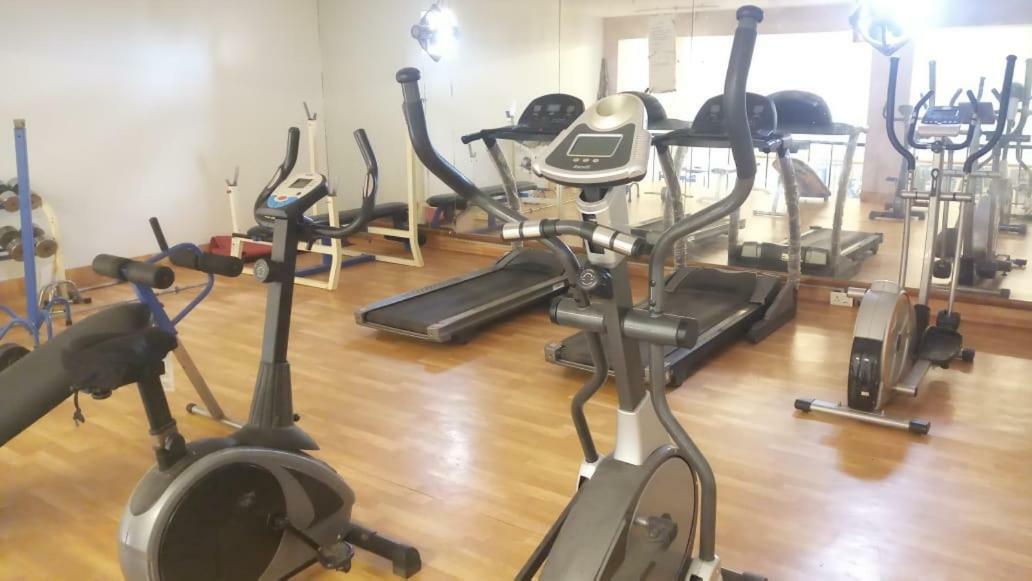 הובלי Cotton County Club And Resort מראה חיצוני תמונה